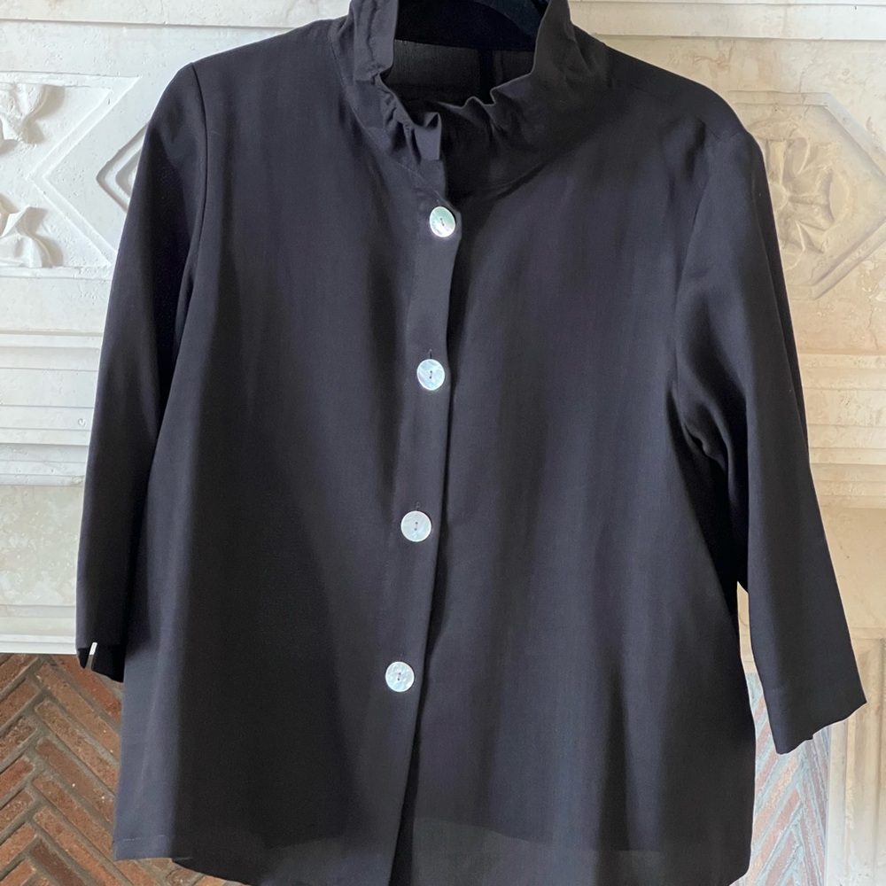 FRIDAZE black jacket with wired collar